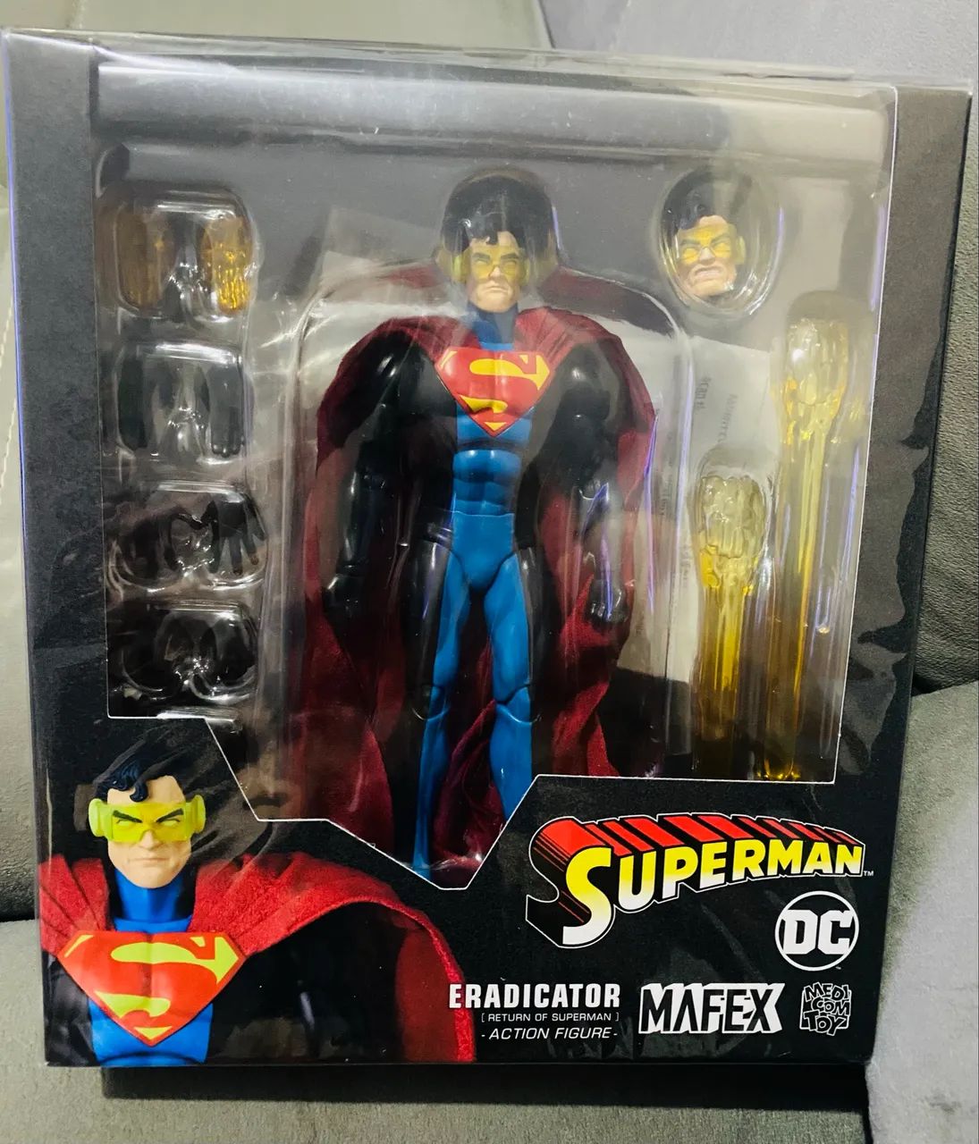 Superman Mafex  - Foto 5