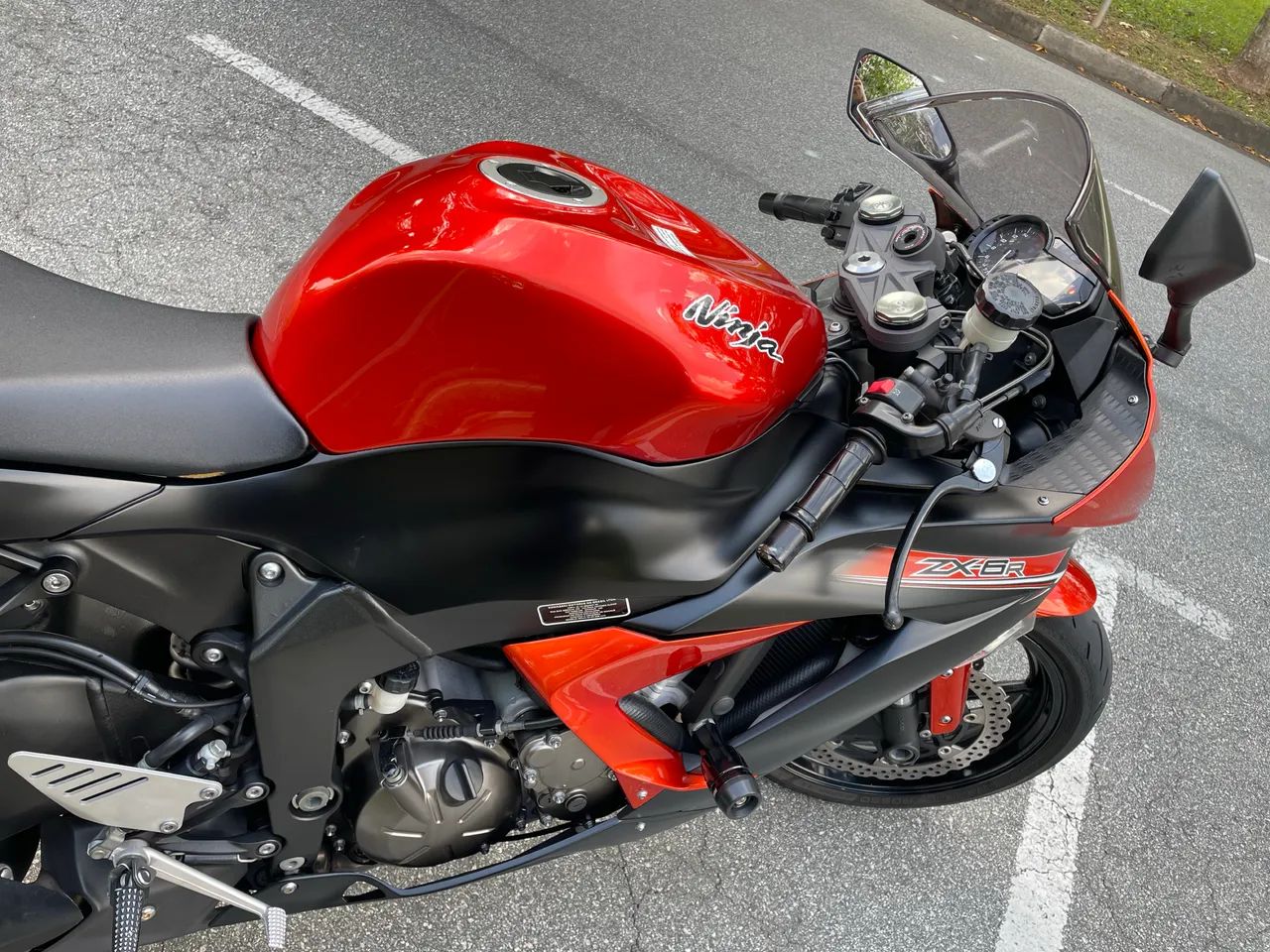 Kawasaki Zx-6r 636cc 2014 - 1502127944 | OLX