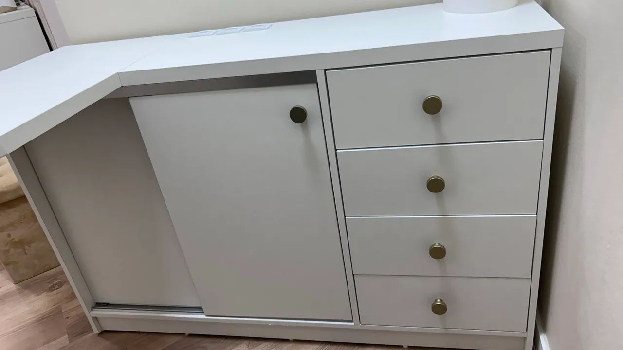 Mesa de canto com cadeira  - Foto 4