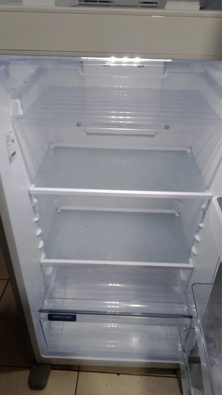 Vendo geladeira eletrolux - Foto 5