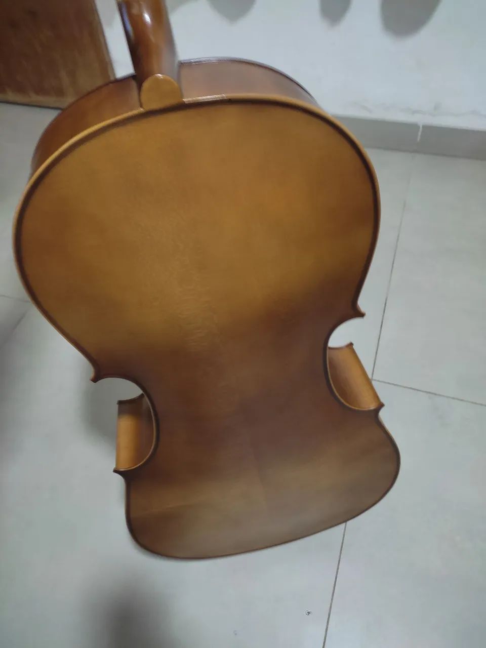 Violoncelo ce300 Eagle ajustado  - Foto 5