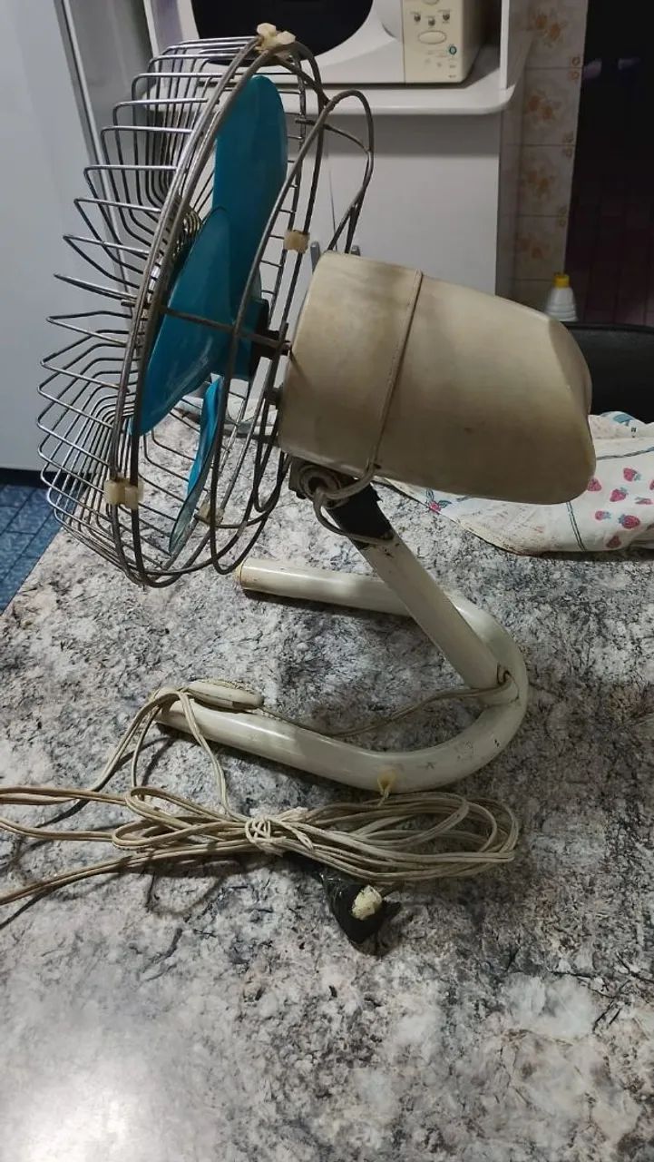 Ventilador antigo FAET funcionando  - Foto 2