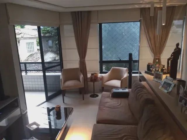 APARTAMENTO CASA AMARELA
