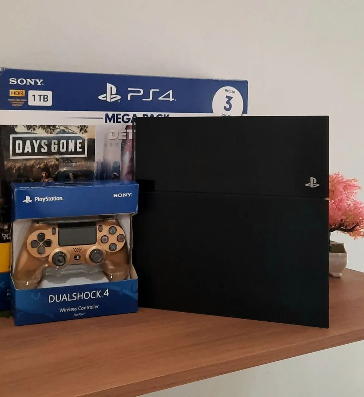 PLAYSTATION 4 DESBLOQUEADO - Consoles de Vídeo Game - Novo Estrela