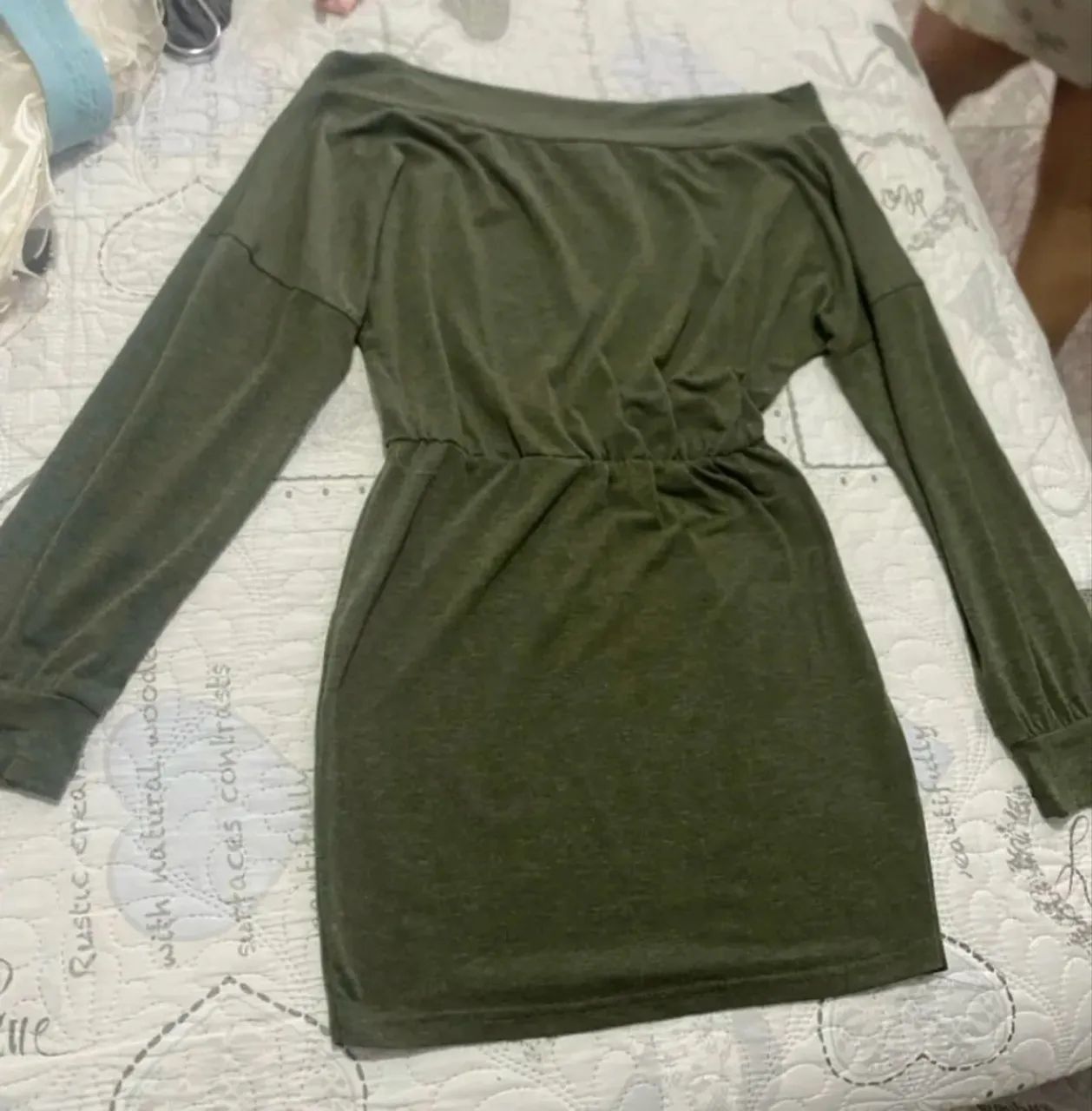 Vestido verde- Tamanho G  - Foto 5
