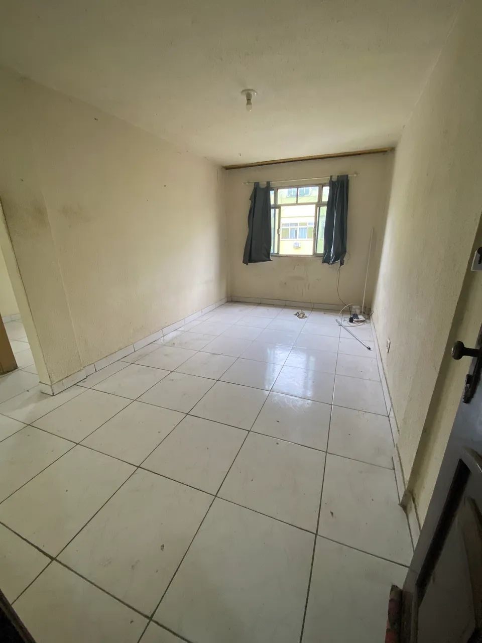 APTO C VAGA DE GARAGEM 