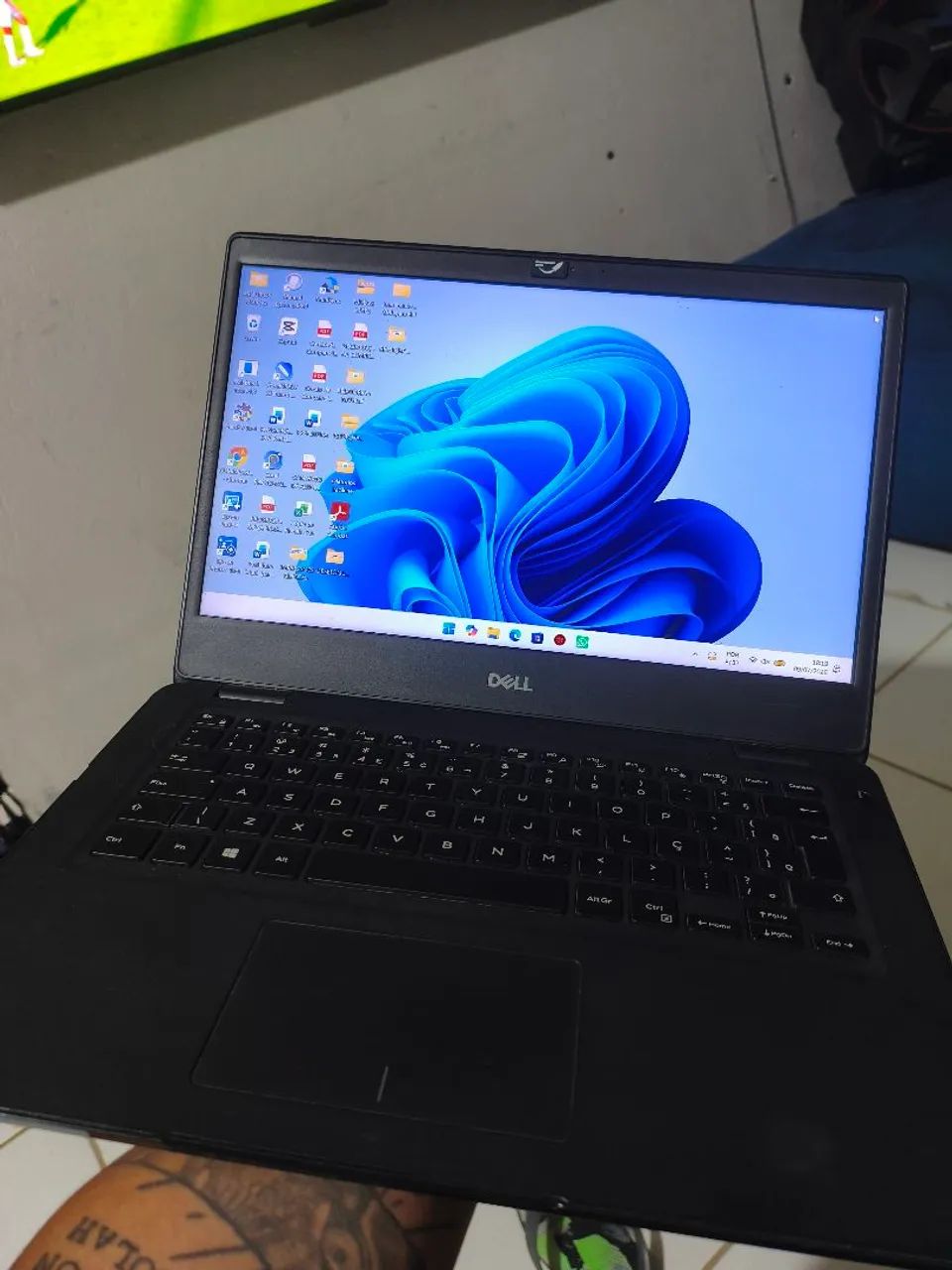 Laptop DELL LATITUDE 3400 - Foto 5