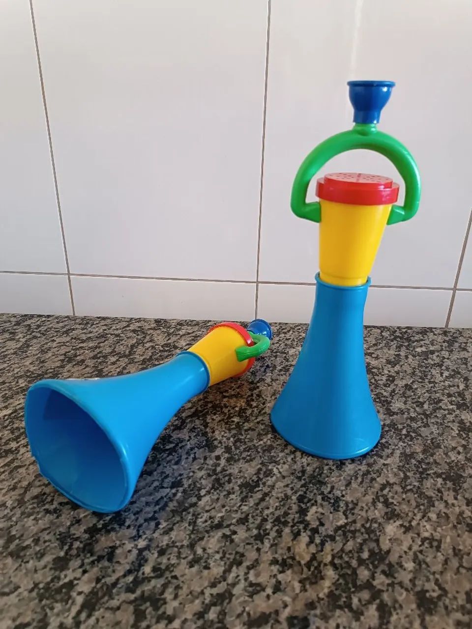 Bubunzelas Barulhentas (3) - Foto 2