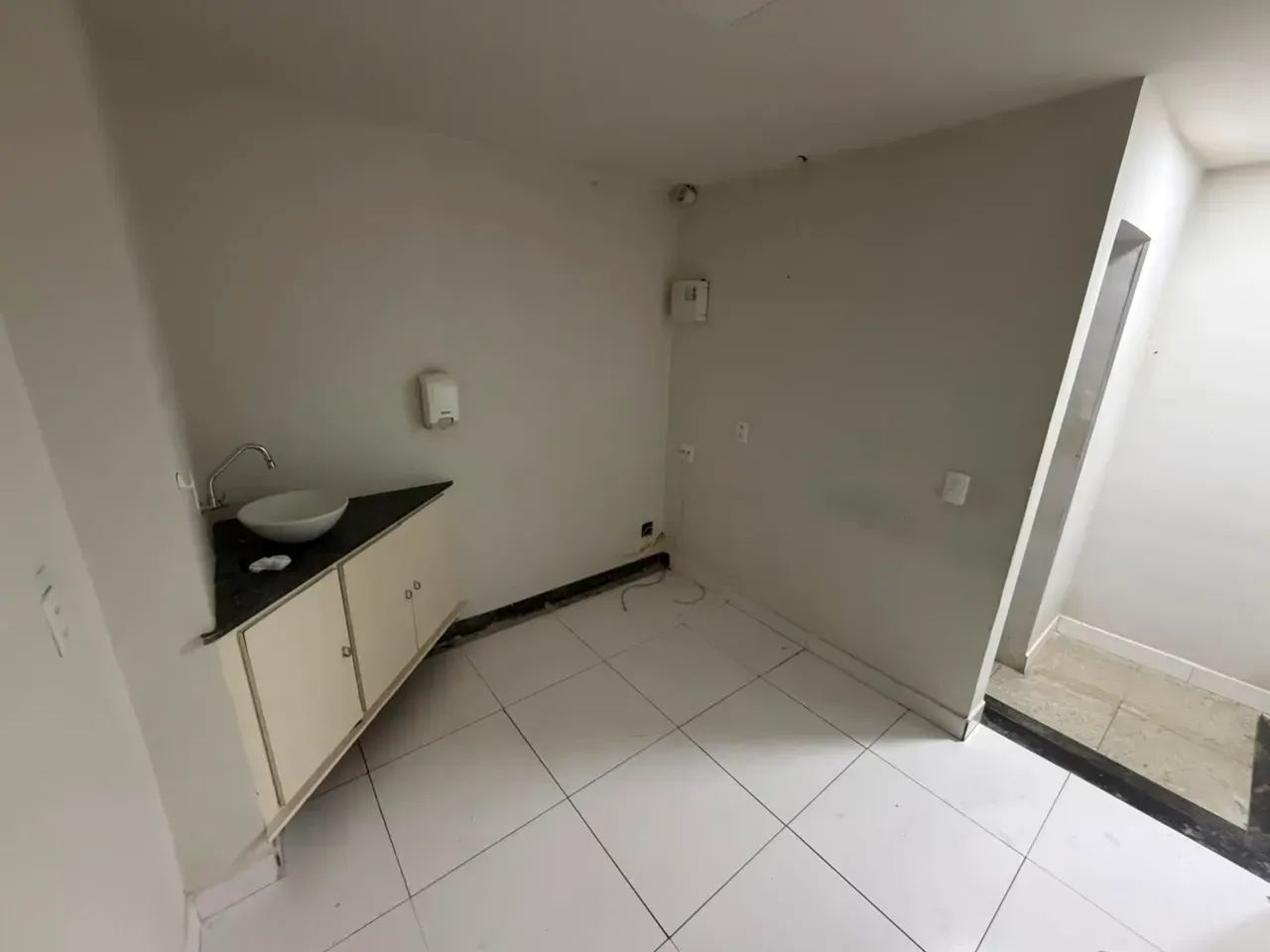Sala Comercial Para locação Santa Lúcia - Vitória - ES - Foto 5