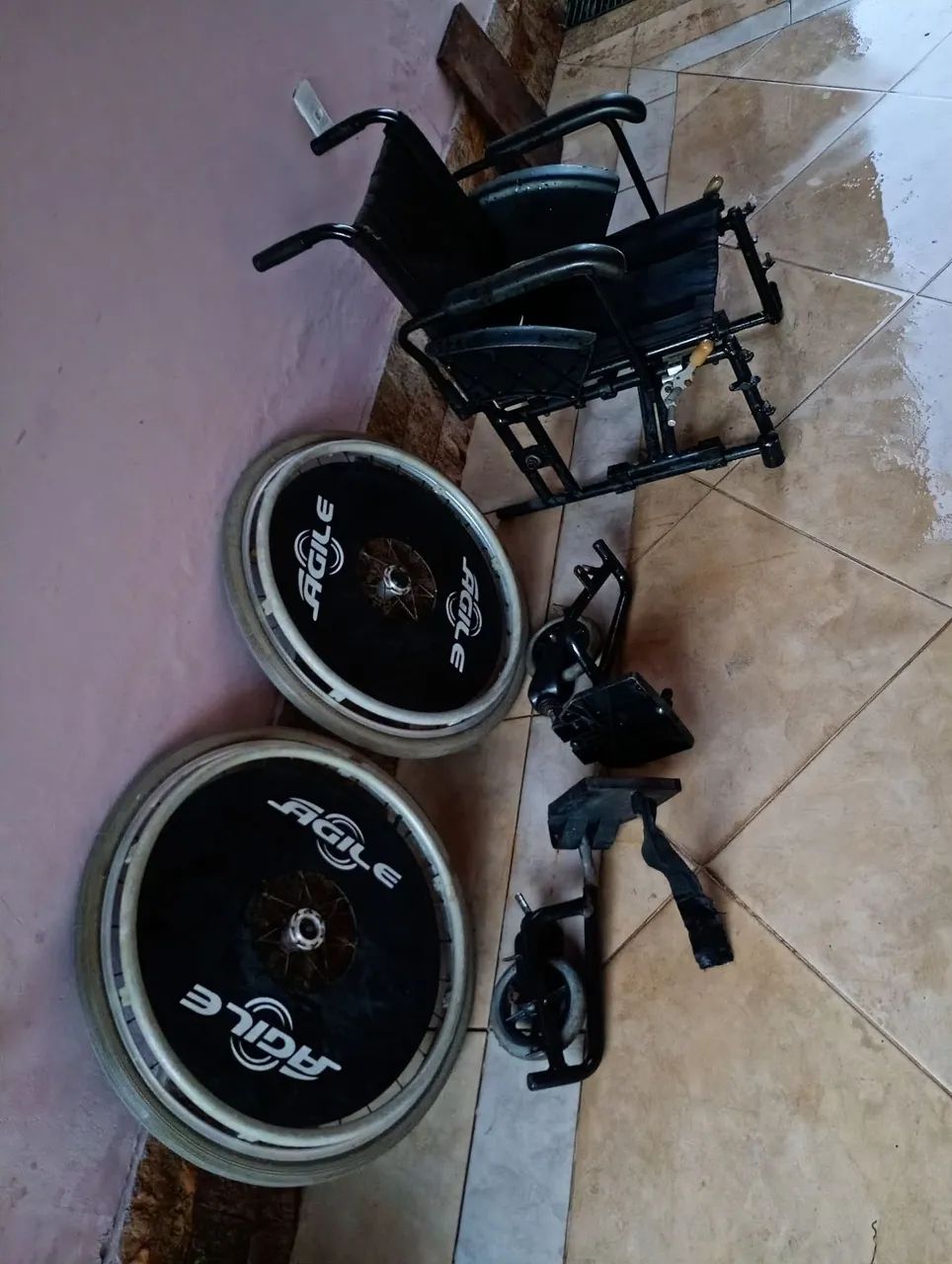 Cadeira de rodas alumínio  - Foto 2