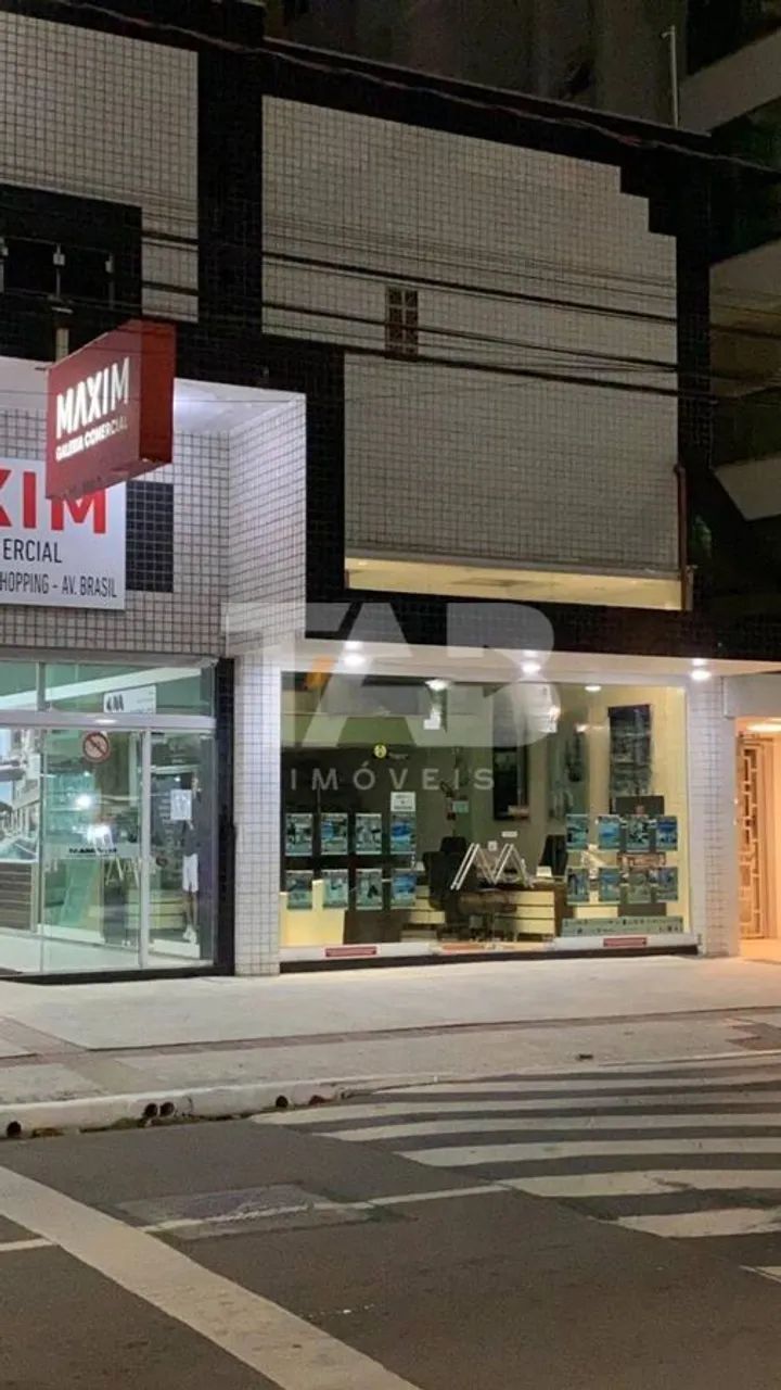 Sala Comercial à Venda em Balneário Camboriú - Foto 4