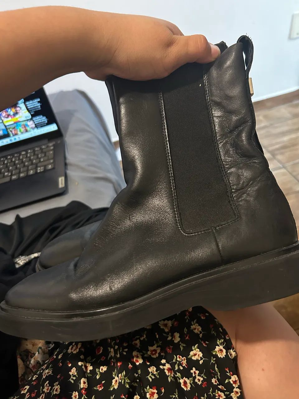 Bota Feminina Calvin Klein 