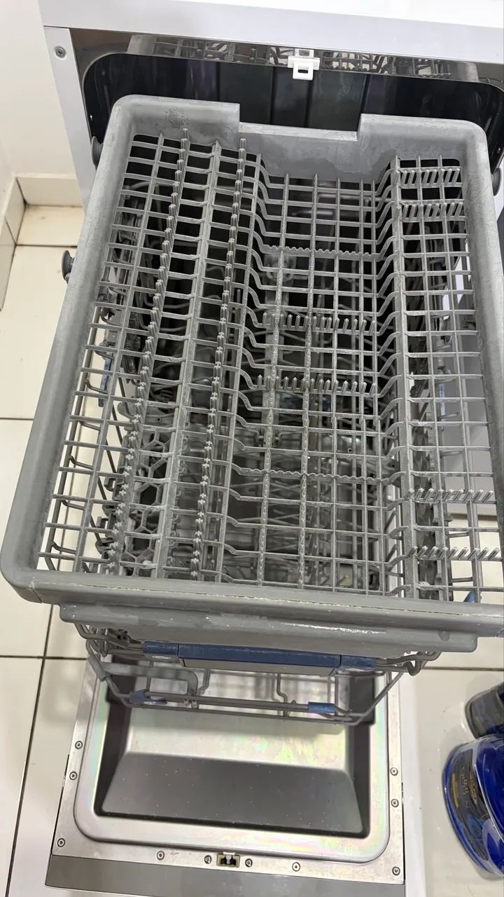 Lava louça 10 serviços Electrolux  - Foto 3