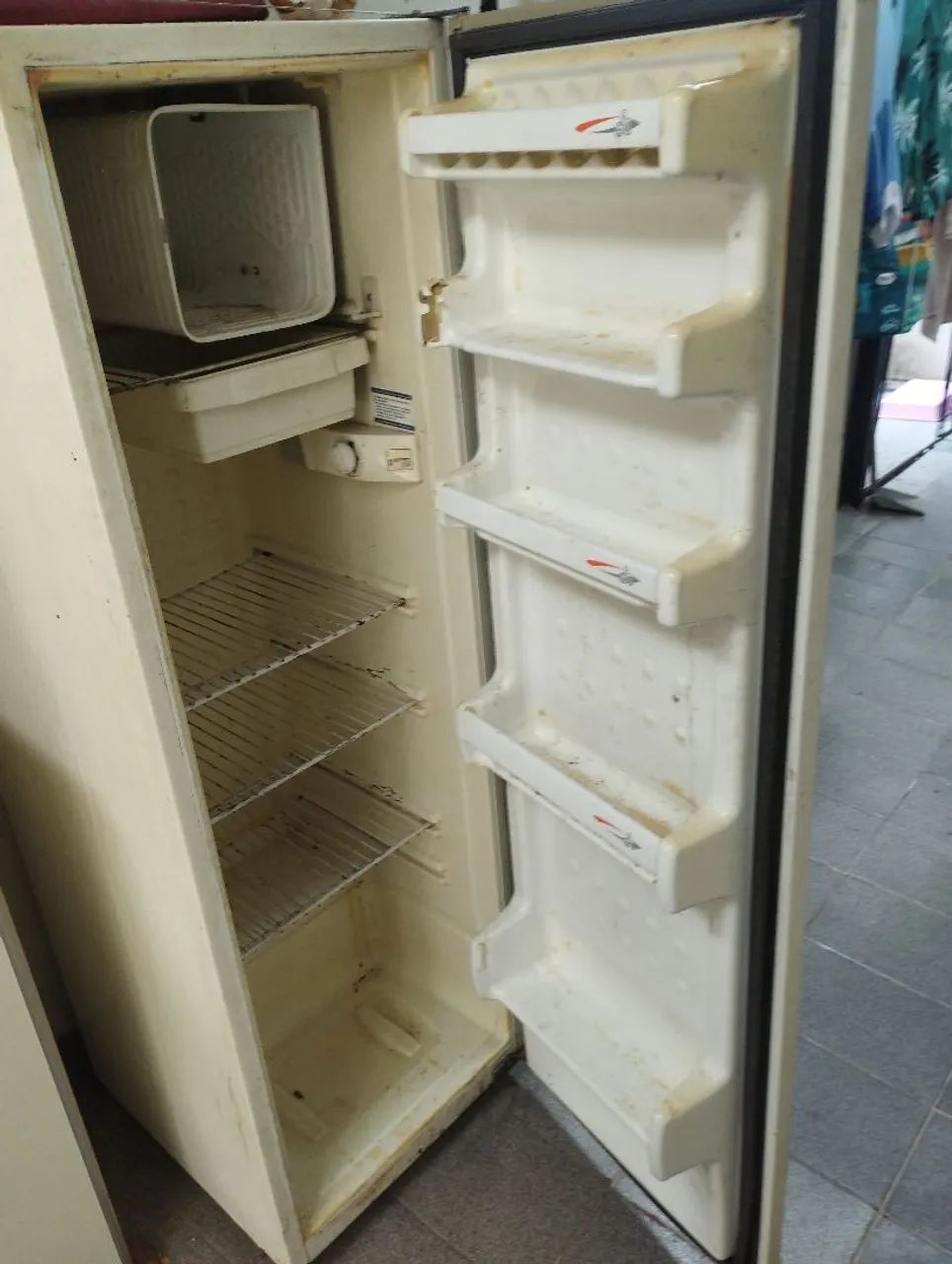 Geladeiras compacta  - Foto 2