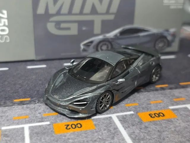 McLAREN 750S - MiniGT - Foto 2