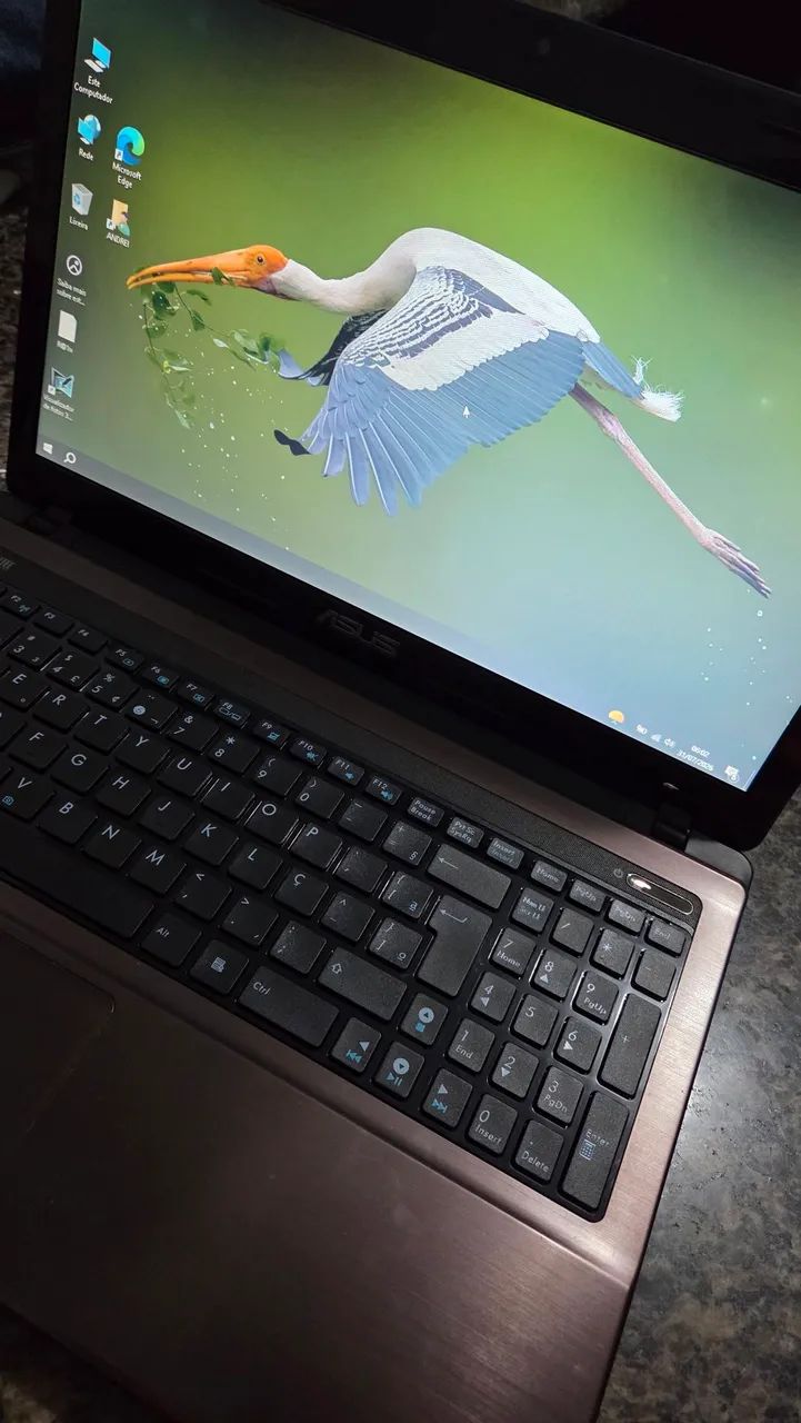 Asus intel i7 2tb ssd 8ran 1gb nvidia