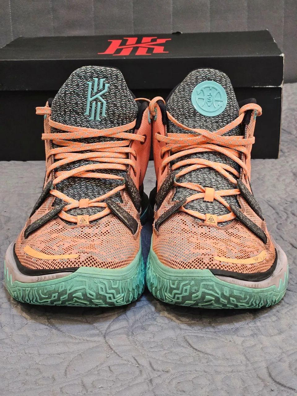 Kyrie 7 Play for the Future BR46 em bom estado - Foto 2