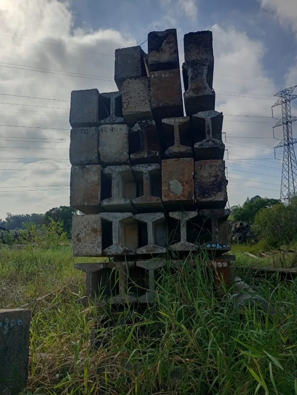 Poste de Concreto Duplo T com 11m (usado) - Foto 4