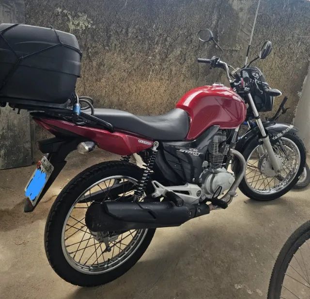 Start 150 Vermelha - Ano 2015