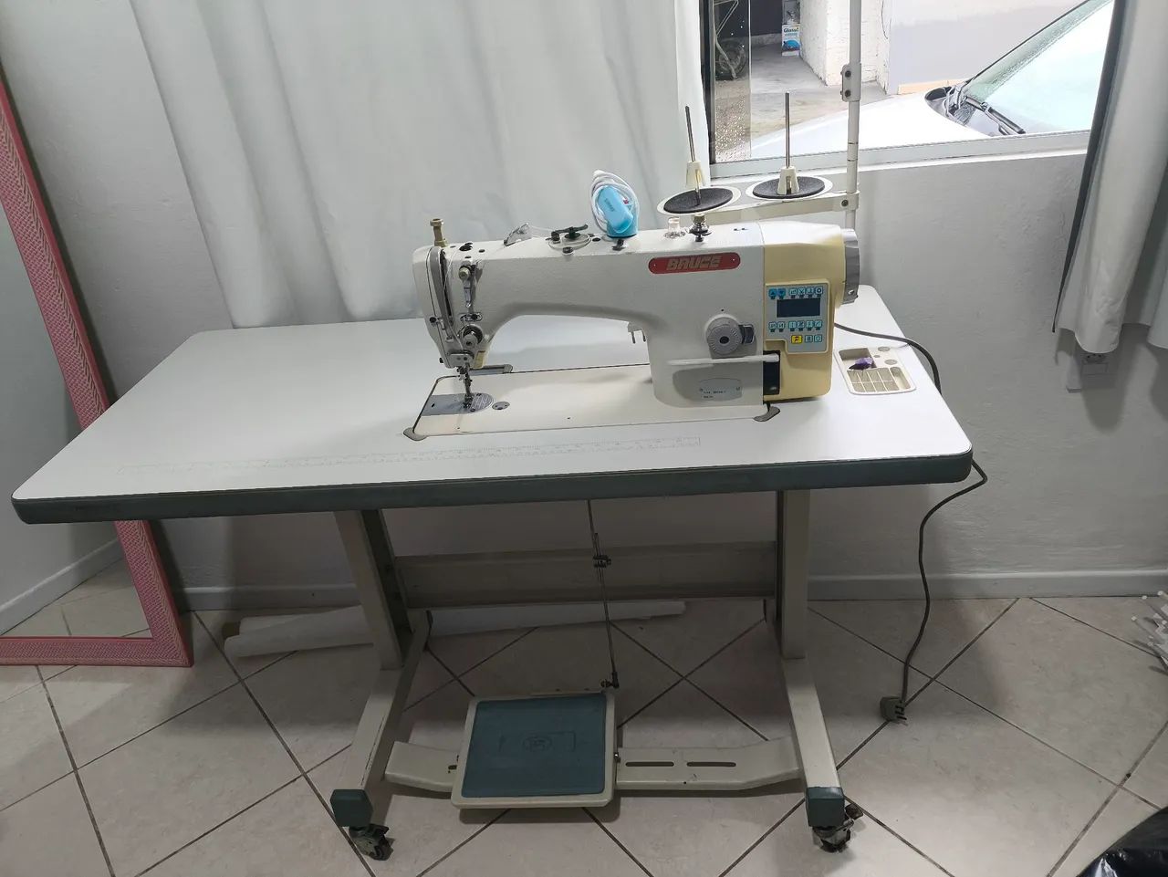 Máquina reta industrial 
