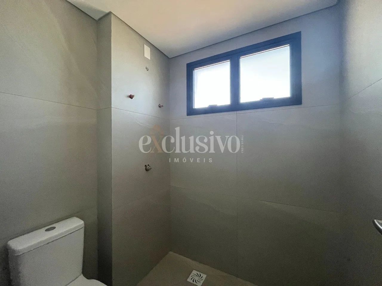 Apartamento 3 dormitórios em Coqueiros - Foto 4