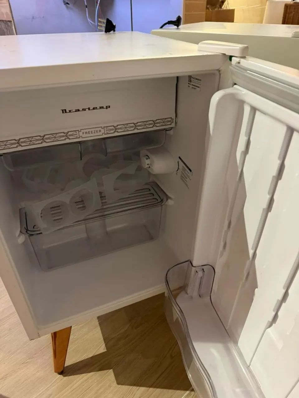 Frigobar Retrô Brastemp