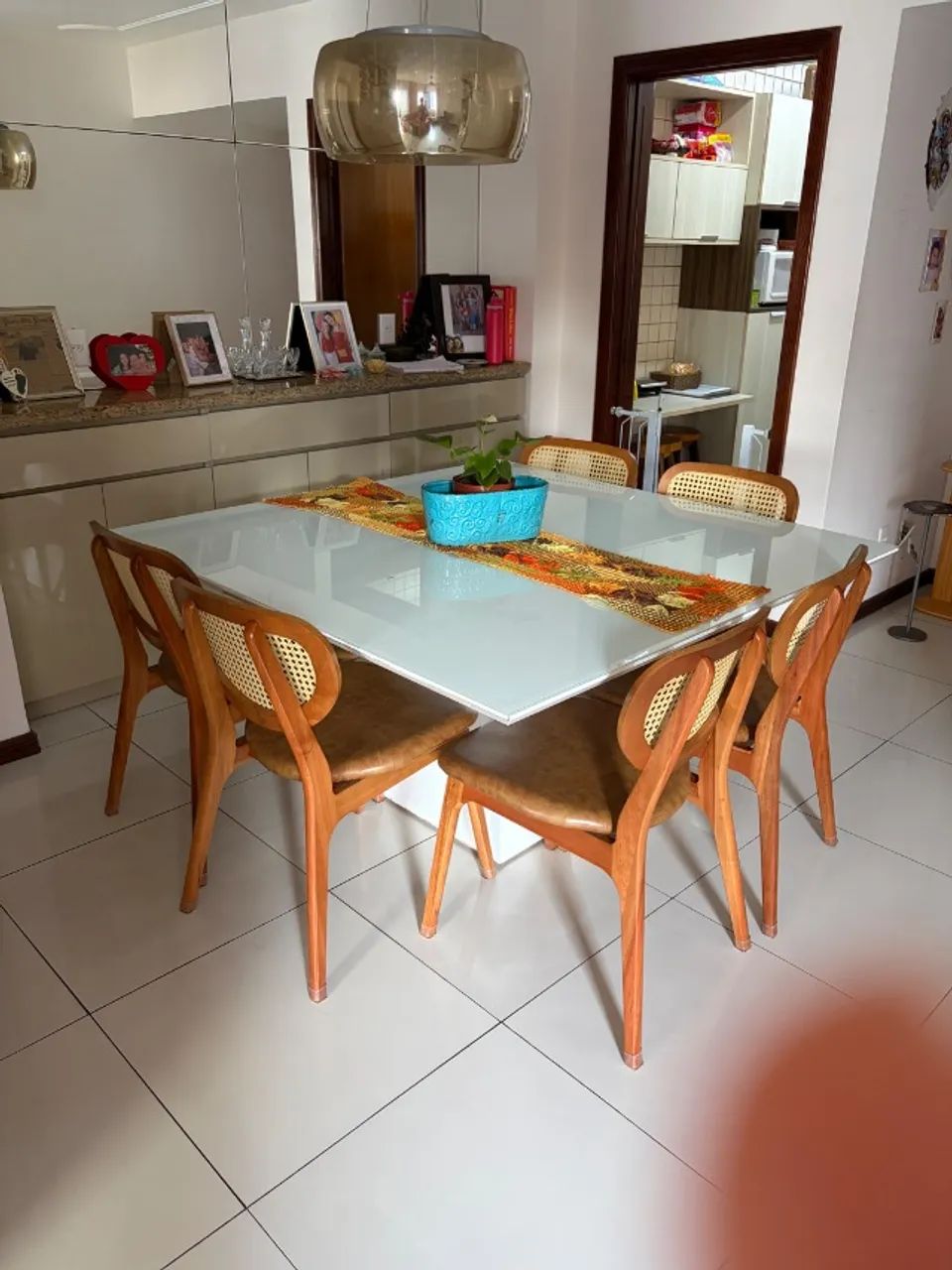 Mesa quadrada, 8 lugares, 150 cm