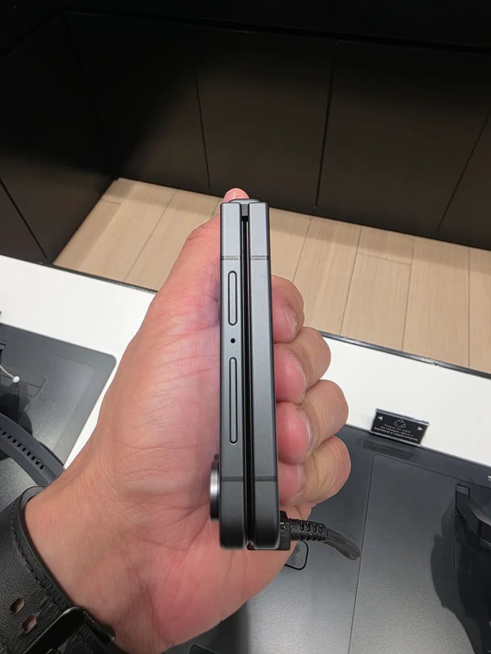 Z FLIP8 256GB - Foto 4