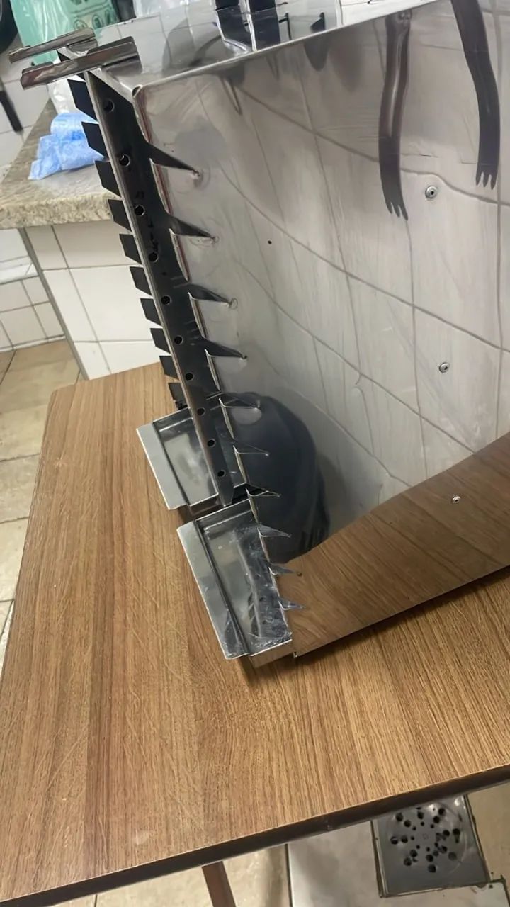 Churrasqueira a Gás para 20 espetos! - Foto 5