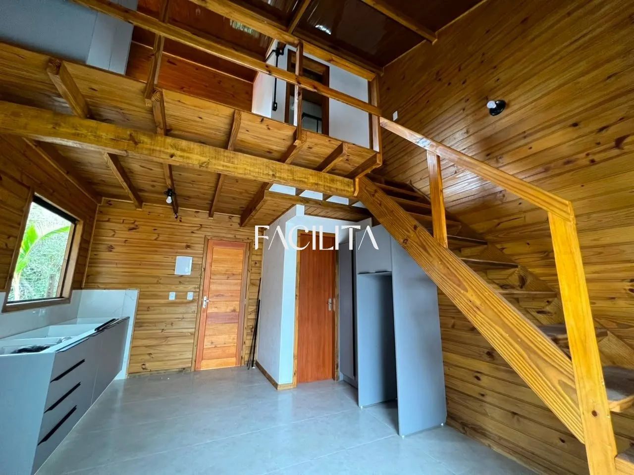 Casa para locação no bairro Ratones, Florianópolis.