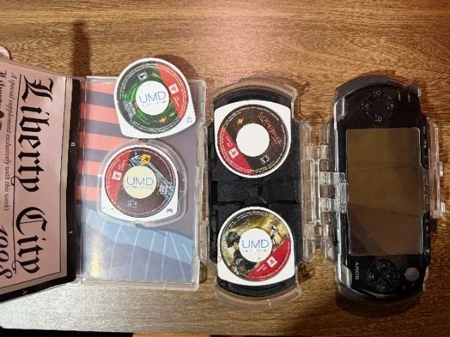 Sony PSP Preto com CASE e JOGOS