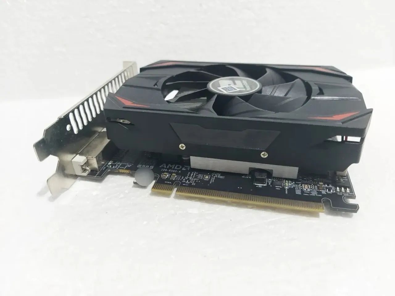 RX 550 2GB - Foto 2