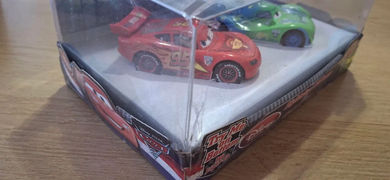 Mc queen e Carla Veloso  cars original disney store  - Foto 4