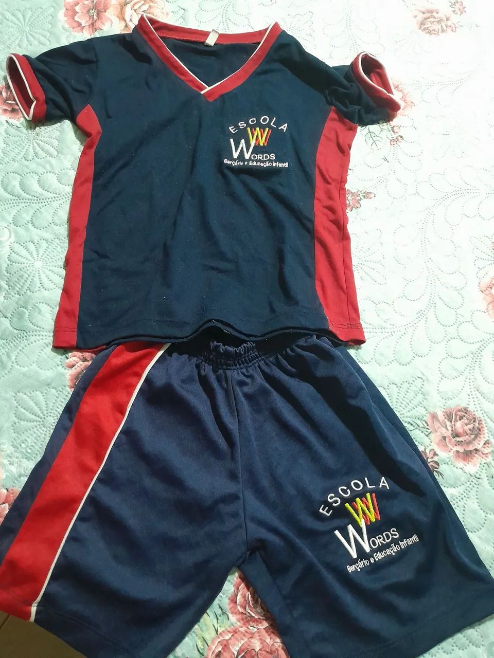Uniforme escolar 