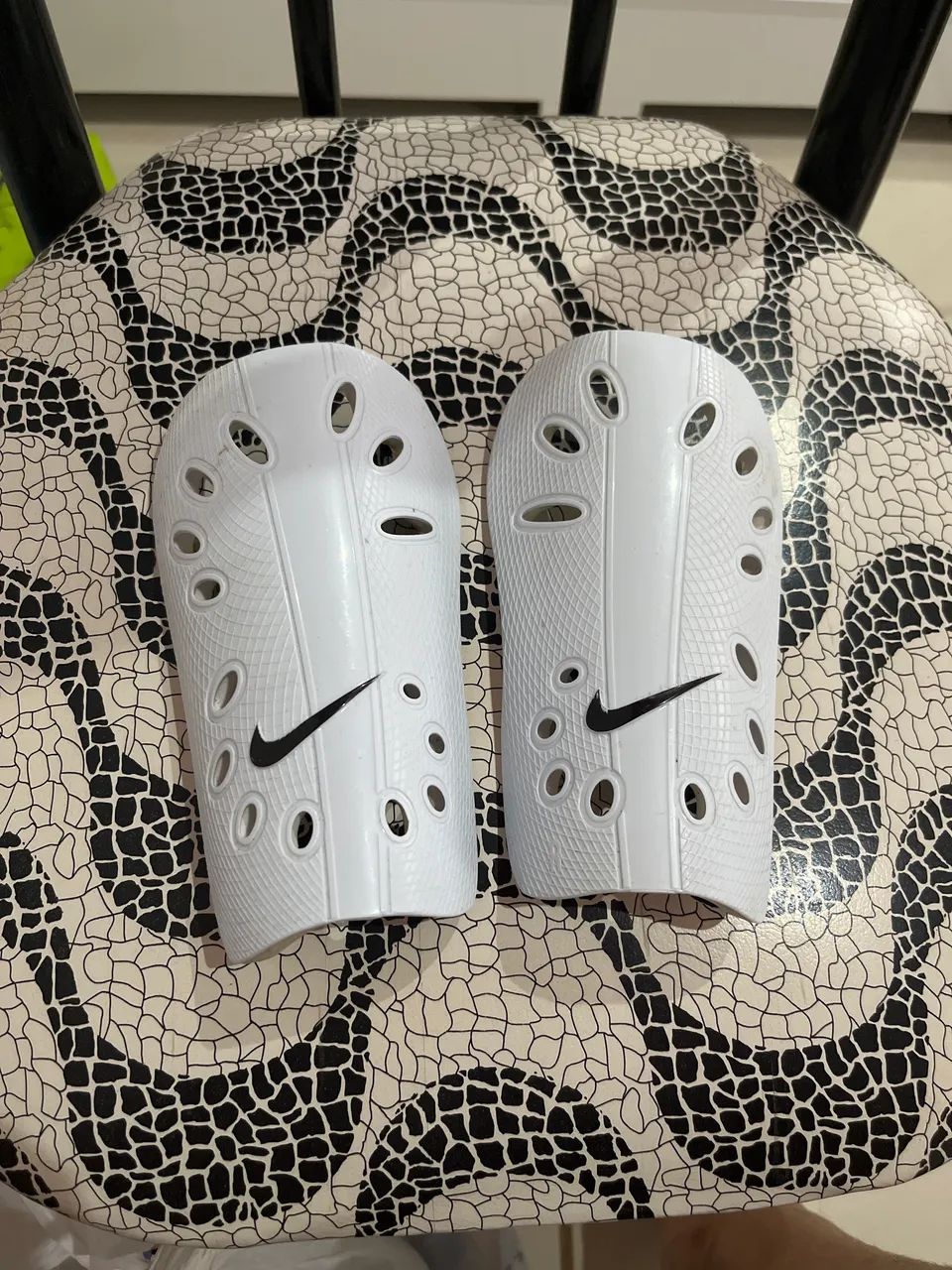 CANELEIRA NIKE BRANCA