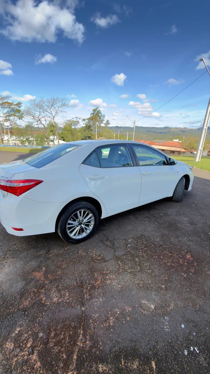 Toyota Corolla XEI 2.0 Flex 16V Aut. 2015 - Foto 2