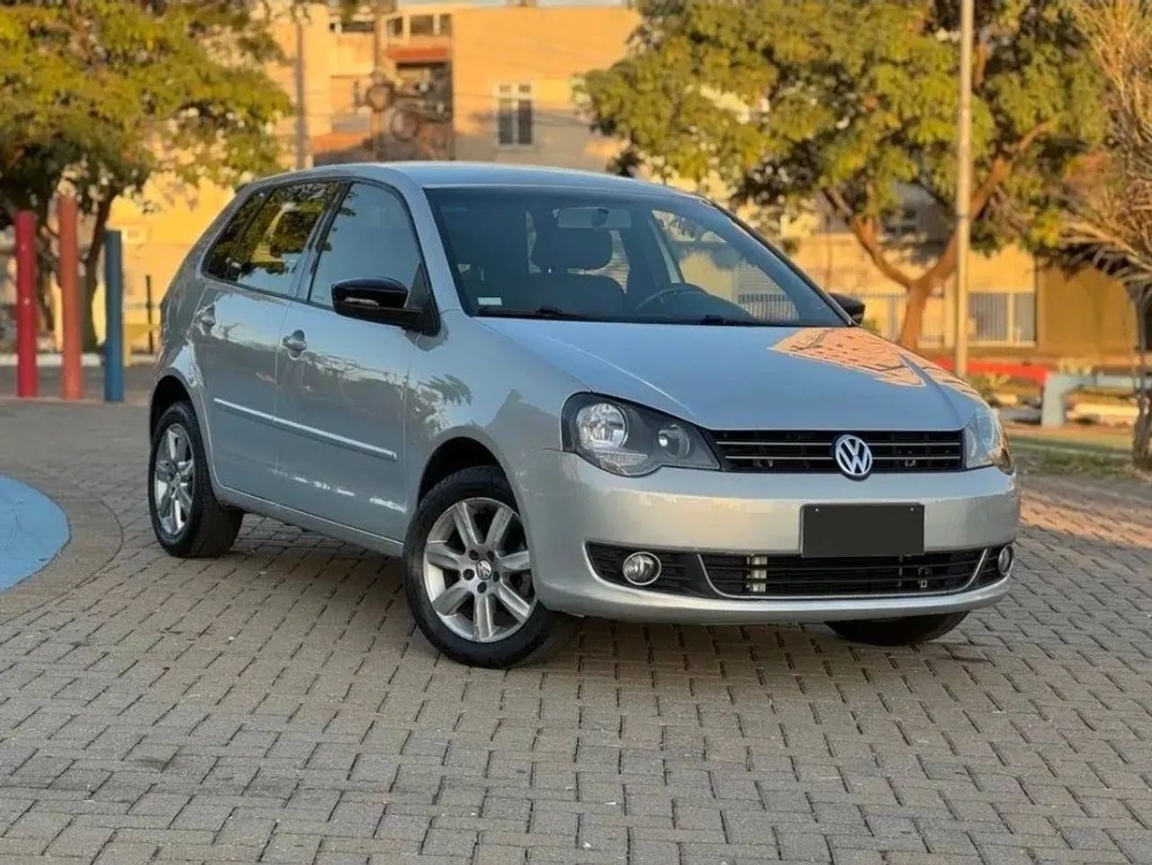 Volkswagen Polo Polo SPORTLINE 1.6 Mi Total Flex 8V 5p 2013