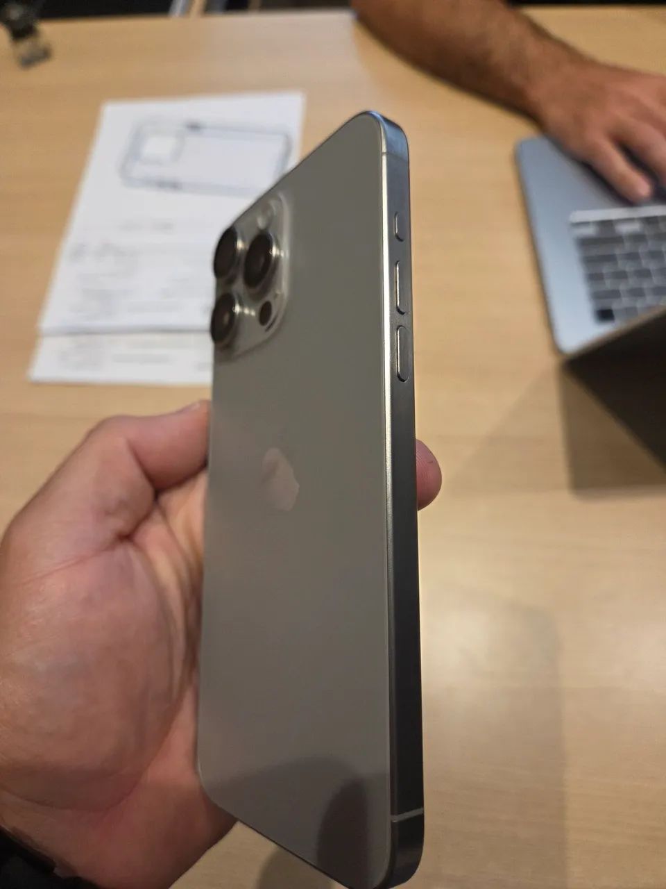 IPhone 15 pro Max 1 TERA