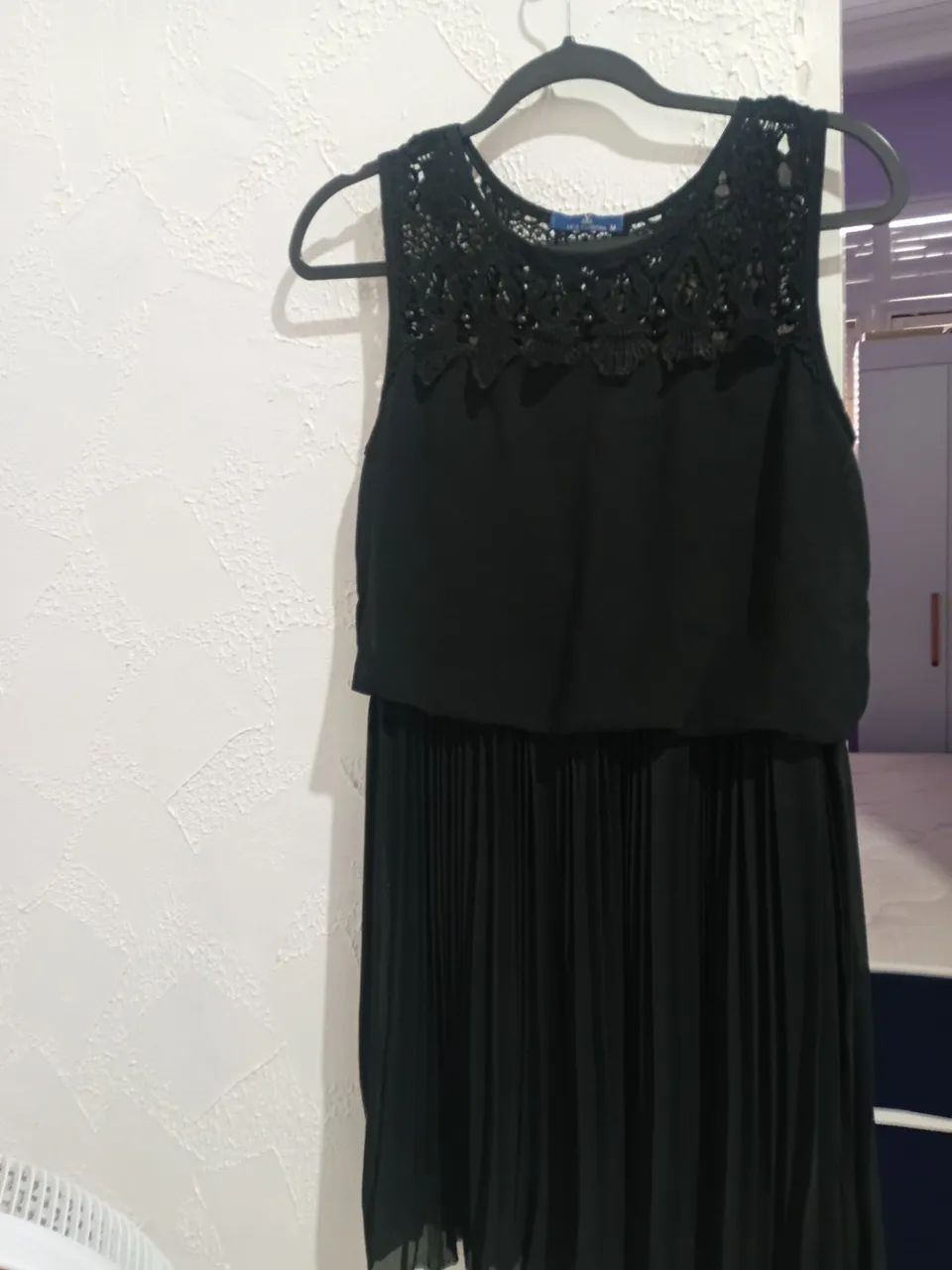 03 vestidos lindos a preço de um!