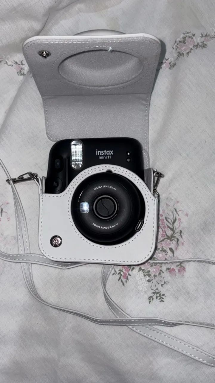 Câmera instax 
