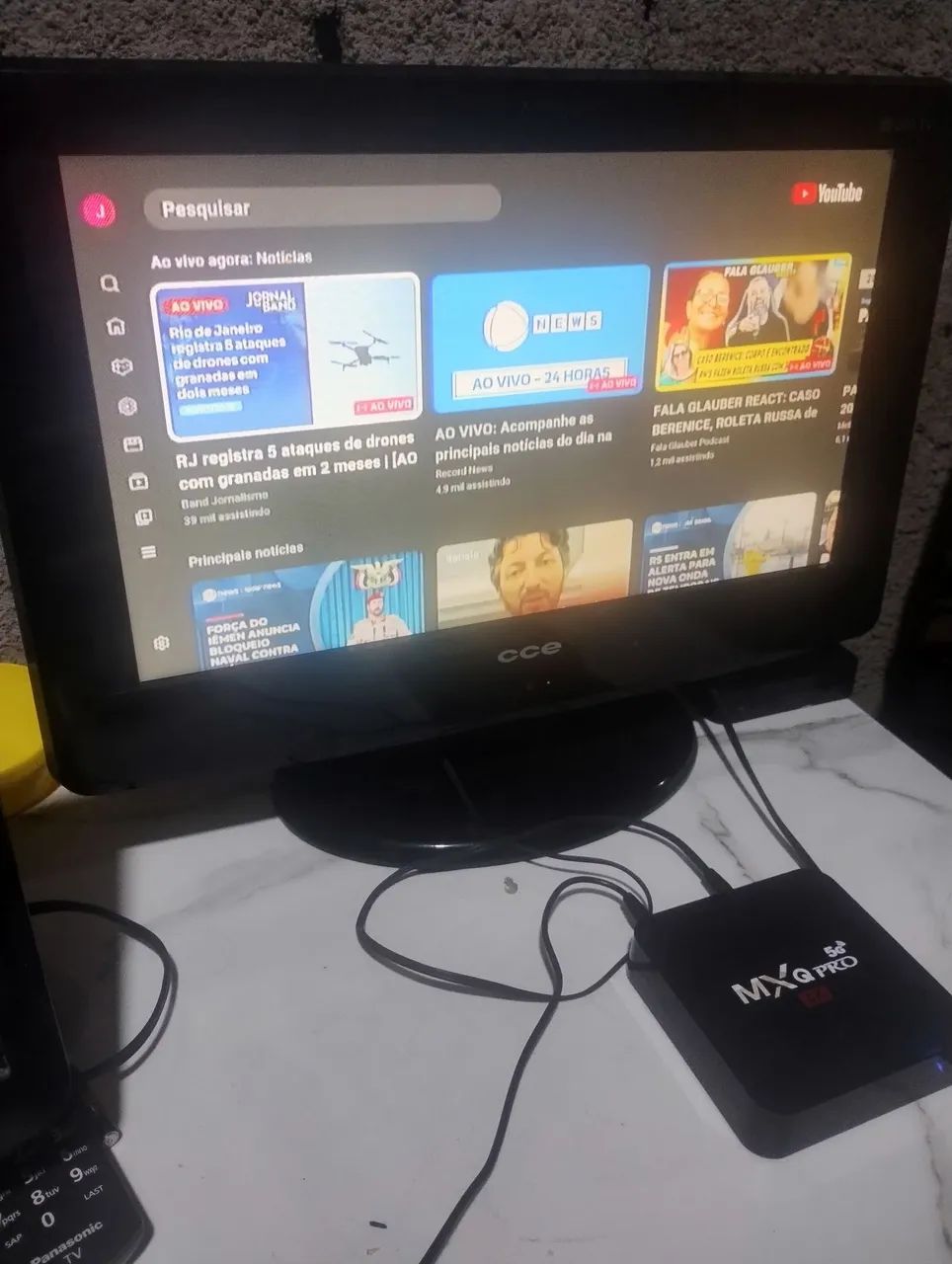 Tv CCE 21 com aparelho smart  - Foto 2