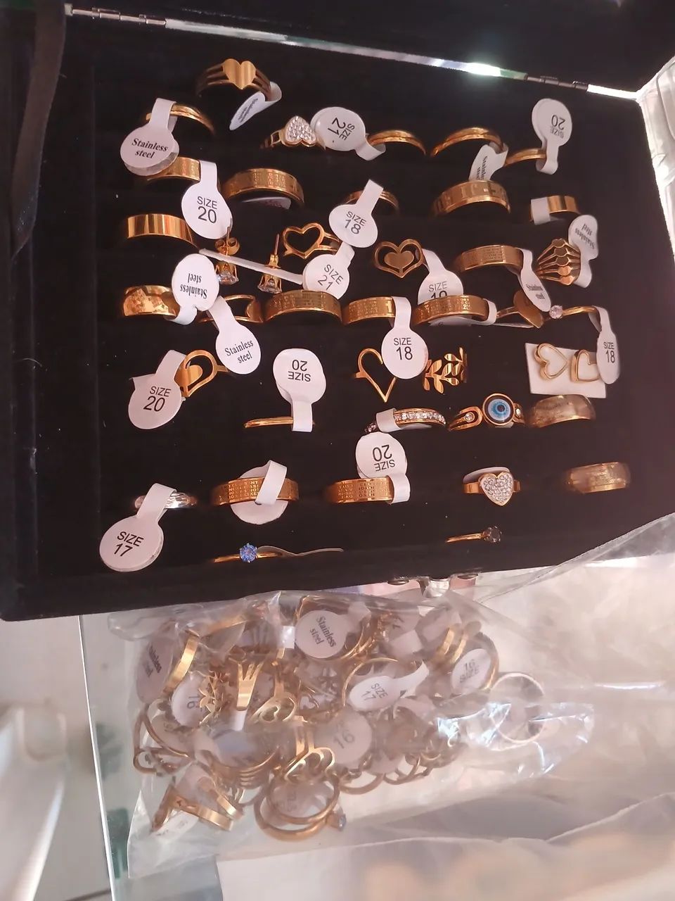 Anéis e alianças 