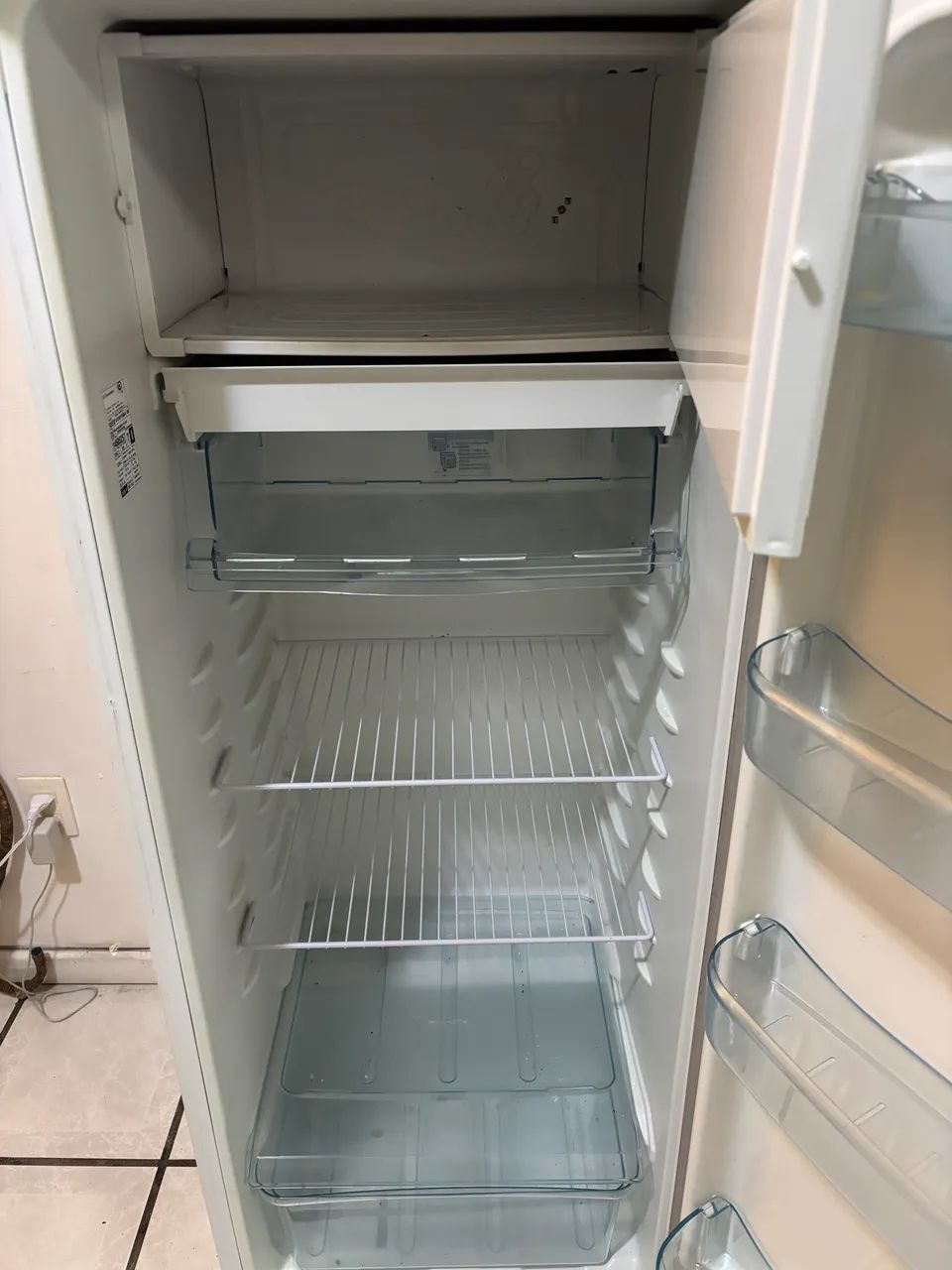 Geladeira Electrolux  - Foto 2