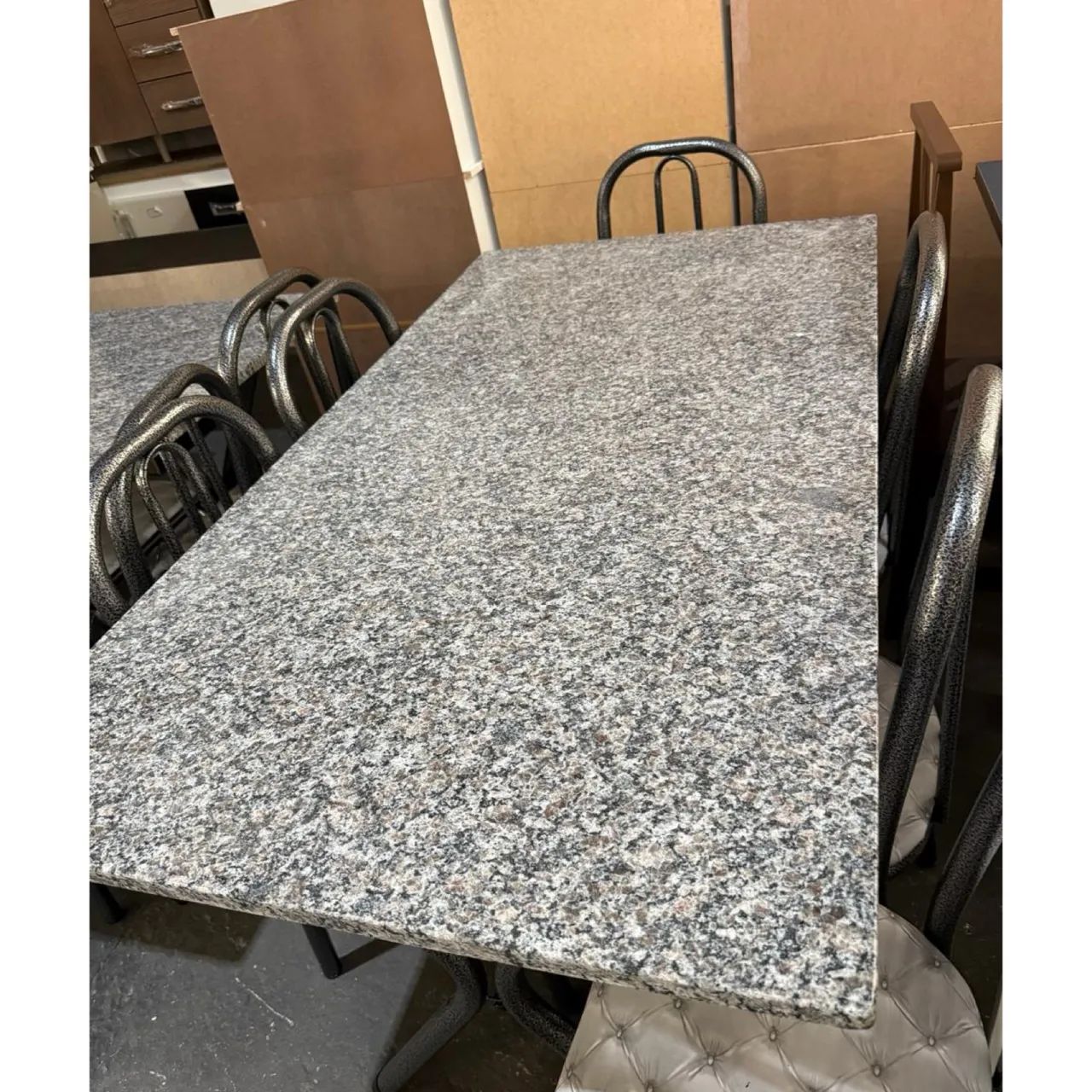 Mesa com 6 cadeiras - entregamos hoje 