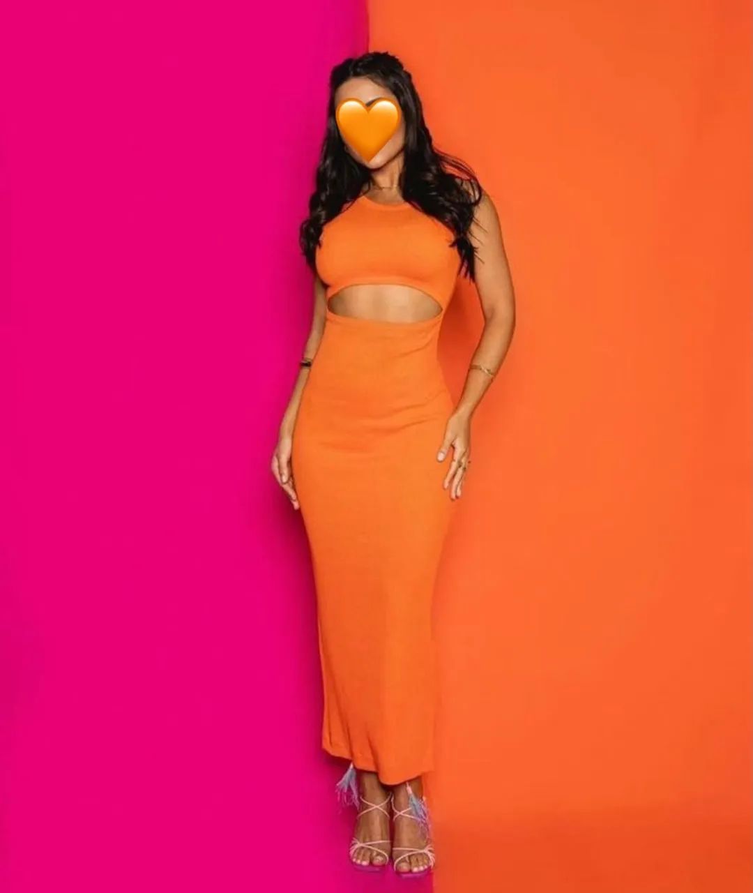VESTIDO CANELADO TEE