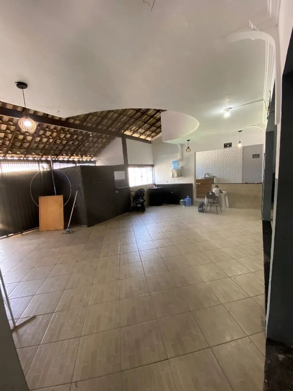 Salão com vestiário e piscina  - Foto 5