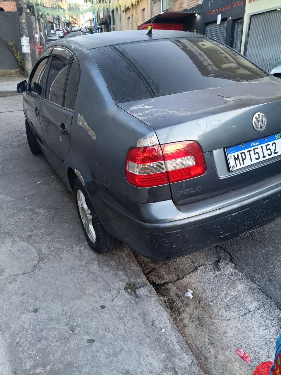 Volkswagen Polo Sedan 1.6 MI 101cv 8V 4P 2004