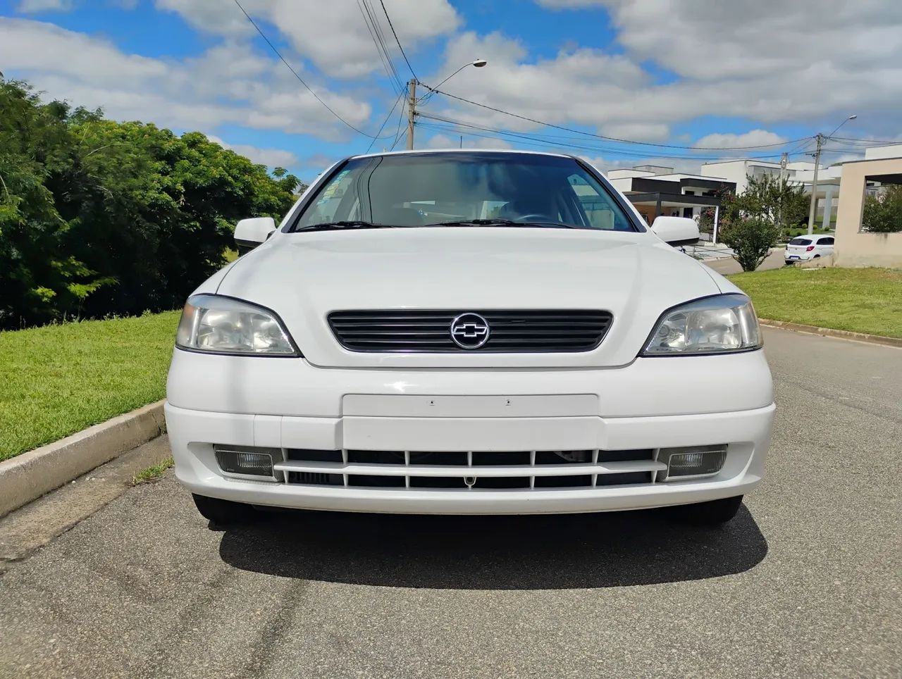Chevrolet Astra 2.0/ CD/ GLS 2.0 MPFI 16V 3P 1999