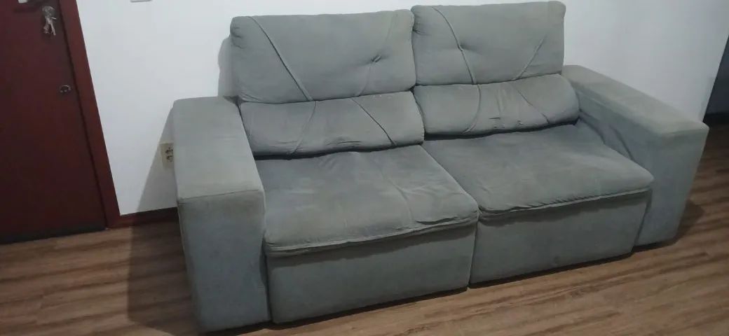 Sofá Retrátil E Reclinável Cinza 2 a 3 Lugar - Foto 2