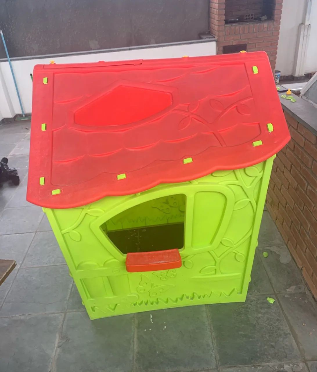 Casinha Infantil de Brinquedo - Resistente e Pronta para Uso - Foto 4